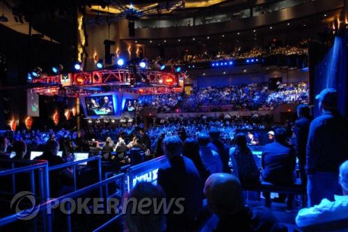 November NINE este deja November TWO: Joe Cada și Darvin Moon în Heads Up 101