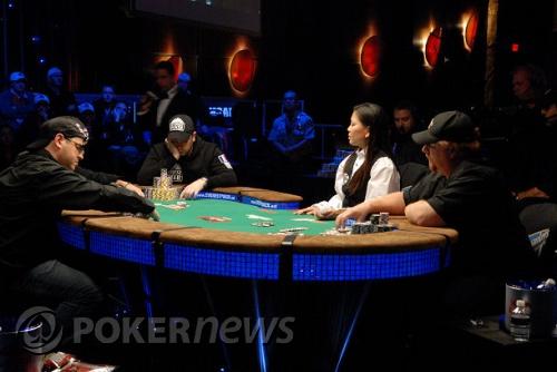 November NINE este deja November TWO: Joe Cada și Darvin Moon în Heads Up 102