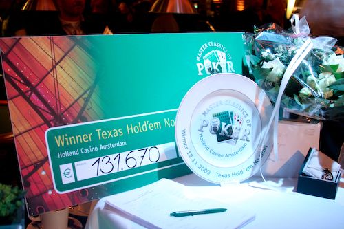 Constantin Meyer wint MCOP 2009 €1.000 single rebuy, Nederlanders schieten net te kort 103