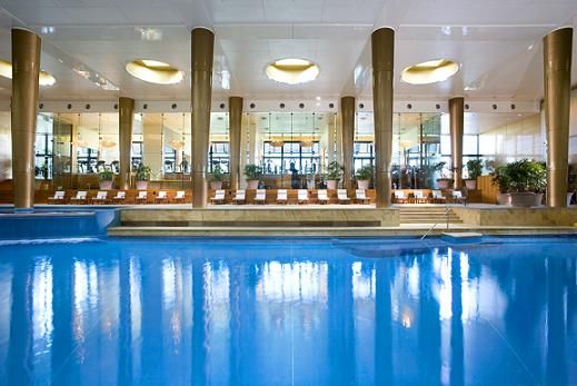 Crown Spa oczywiście też ma basen!