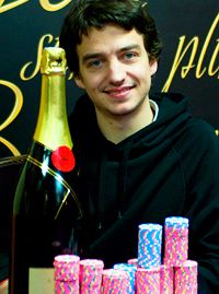 Hugo Lemaire remporte le EFOP Diamond pour 177.030€ 103