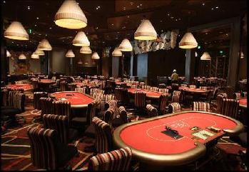 Phil Ivey inaugure la salle de poker 'Ivey Room' 101