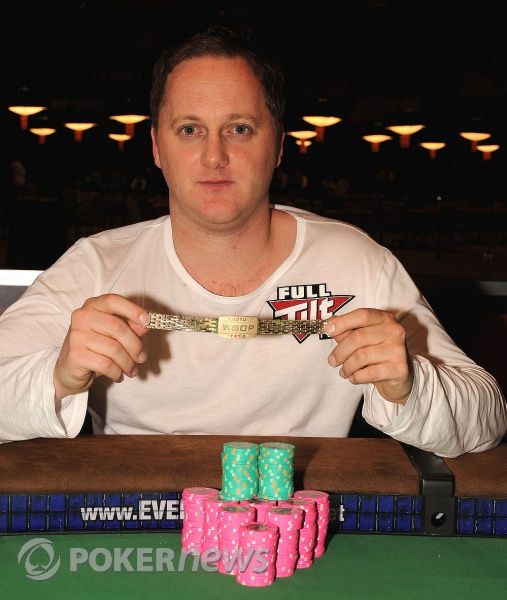 WSOP 2010: John "Tex" Barch ia titlul la PLO şi Richard Ashby la Seven Card Stud 101