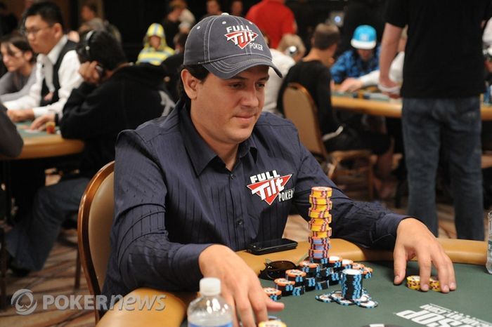 WSOP 2010: Ultimii 12 la ,000 Triple Chance, Locul 3 pentru Manole în ,500 No-Limit şi... 101