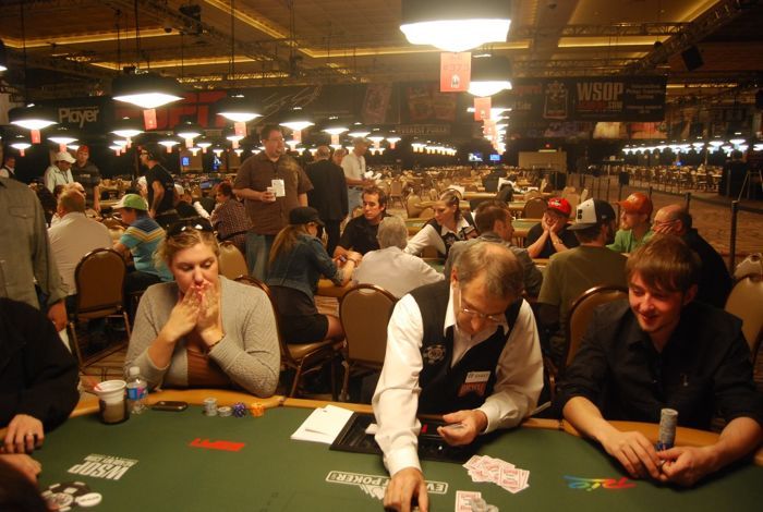 WSOP 2010 Turnyro Nr.58 apžvalga 101
