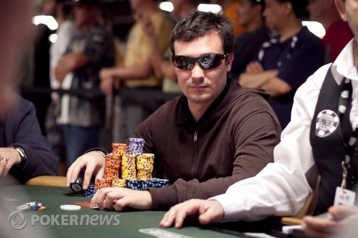 WSOP 2010 Live : Johnny Chan dans le Top 10 (reportage Jour 5) 101