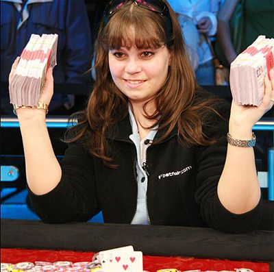 Annette Obrestad po výhře £1,000,000 na WSOPE