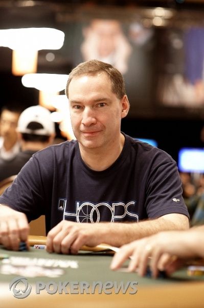 The Weekly Turbo: World Series of Poker Circuit Schedule Announced, Hellmuth Doesn't Think... 102