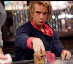 Svneske Victor Blom aka Isildur1