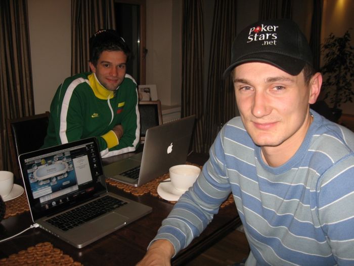 Artėjant BCOOP internete pokerį išbandė Lietuvos rinktinės krepšininkai 101