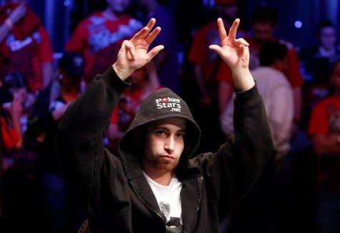 Jonathan Duhamel, ganador del Main Event de las World Series of Poker 2010 (8.944.310$) 102