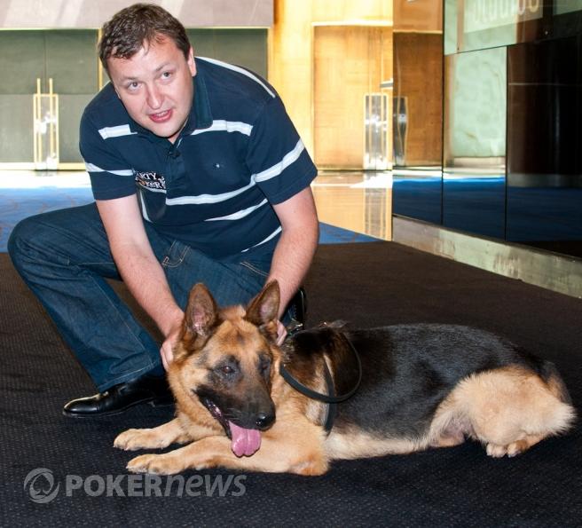 Tony G si přivedl na Aussie Millions svého psa