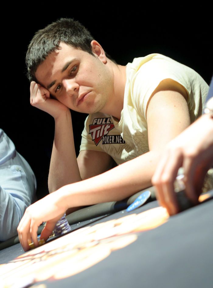 A Photographical Look Back at the Richest Tournament Ever Dealt 120