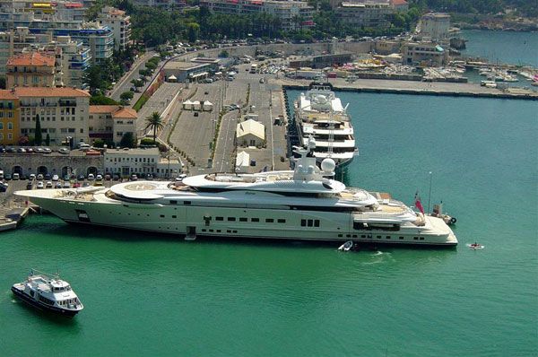 Abramovich, predsednik Chelsea nije izgubio jahtu na pokeru 101