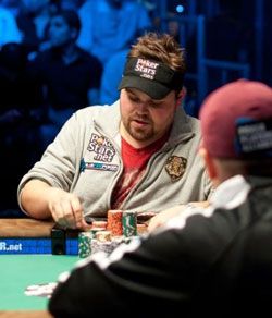 10 najboljih ruka na Main Eventu World Series of Poker 2010. 103