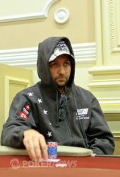 Liderul Victor Ramdin țintește titlul în Marele Eveniment 101