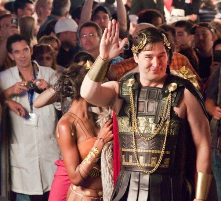 Ne visai nopietni: WSOP kostīmi 101