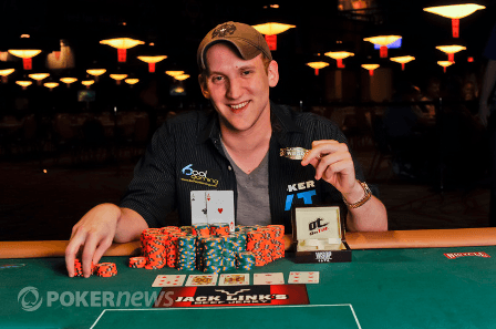 WSOP apžvalga – ElkY laimi apyrankę 102