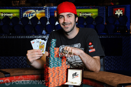 WSOP apžvalga – trys lietuviai antrose dienose ir Mercierio apyrankė 101