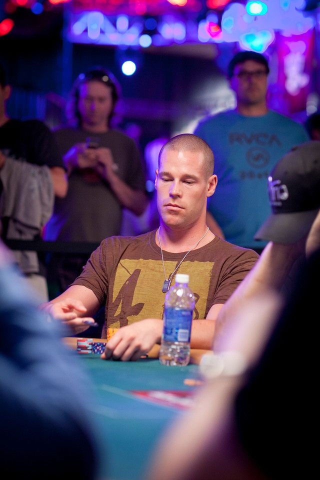 WSOP - De tweede dag van het .000 Players Championship 101