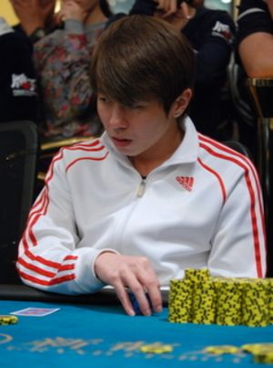 Macau Poker Cup 메인 이벤트의 우승자는 Patrik Kar Keng Lee 101
