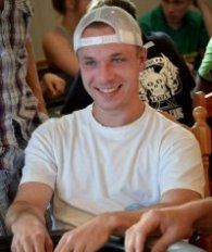 LSPT Palanga finalinis stalas tiesiogiai per PokerNews LT jau šiandien! 103