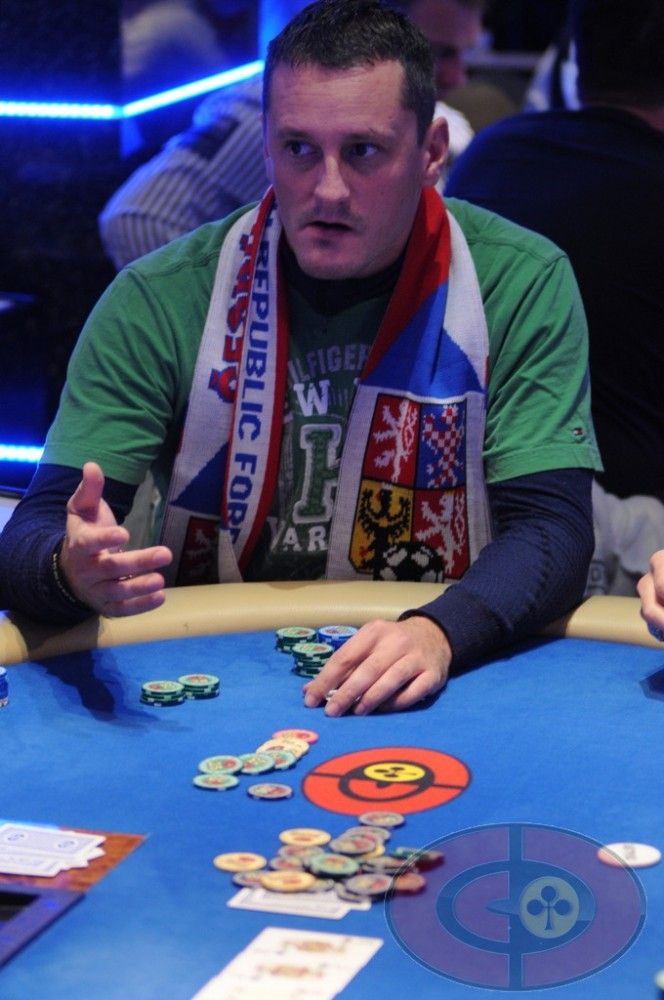 Série fotek z Říjnového Poker Festivalu v Praze (01:57) 117