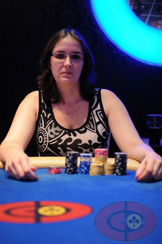 Série fotek z Říjnového Poker Festivalu v Praze (04:00) 108