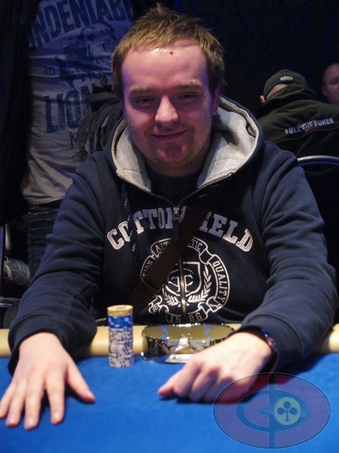 Várka fotek ze Dne 2 Main Eventu v pražském Concord Card Casino, část 2 127