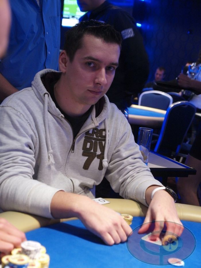 Várka fotek ze Dne 2 Main Eventu v pražském Concord Card Casino, část 2 121