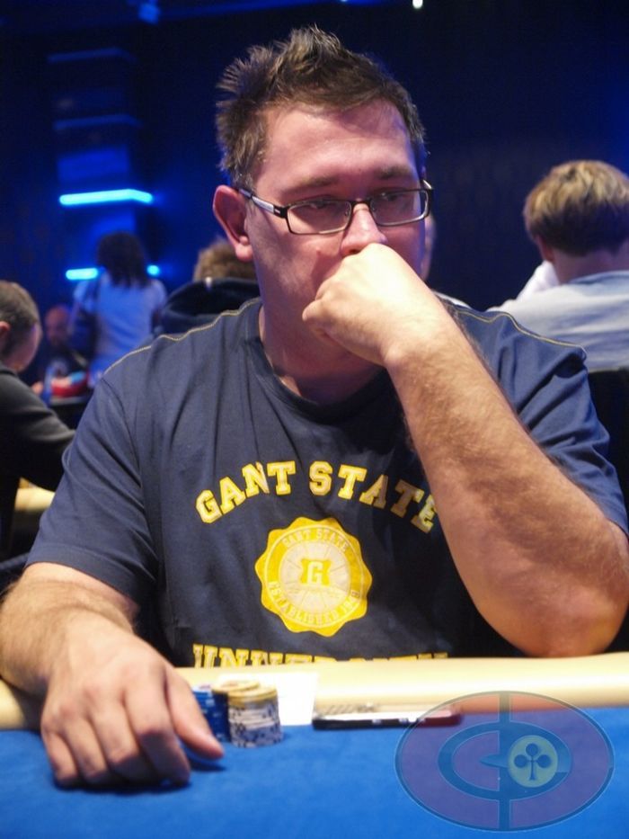 Várka fotek ze Dne 2 Main Eventu v pražském Concord Card Casino, část 2 116