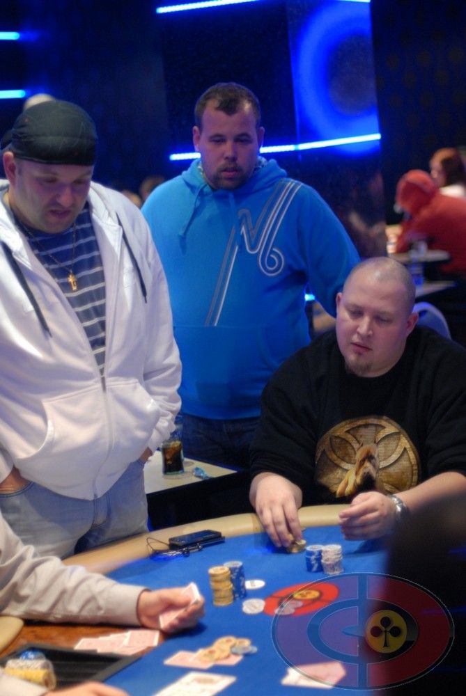 Várka fotek ze Dne 2 Main Eventu v pražském Concord Card Casino, část 2 106