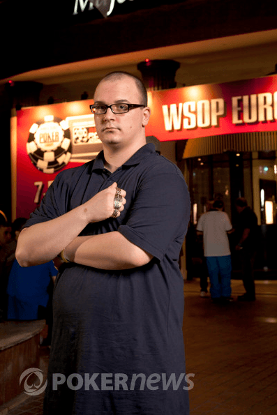 WSOPE 2011: #5 TonyG vėl skriaudžia Roblą, #3 apyrankė Steve Billirakiui, ElkY prie #4 FT 101