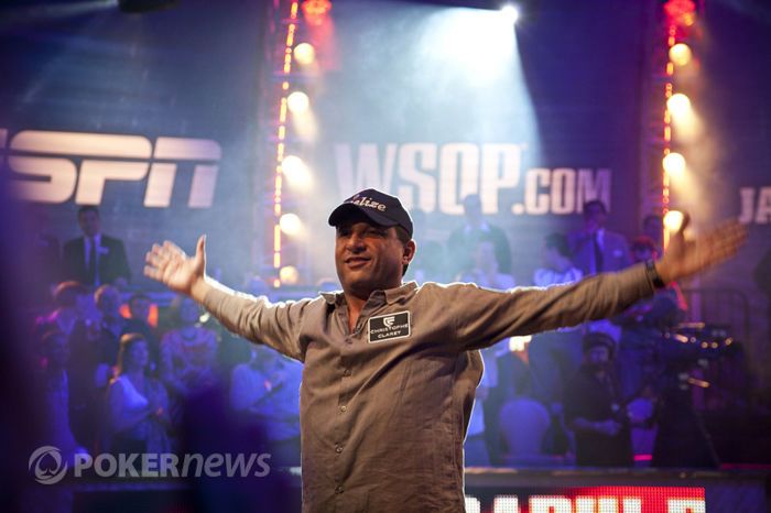 2011 World Series of Poker Main Event финална маса: Lamb, Heinz или Staszko? 103