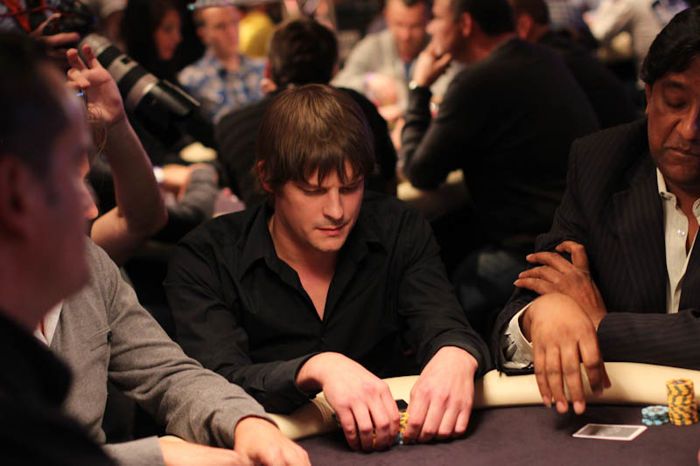 MCOP 2011 | 18 spelers naar dag twee €800 bounty 102