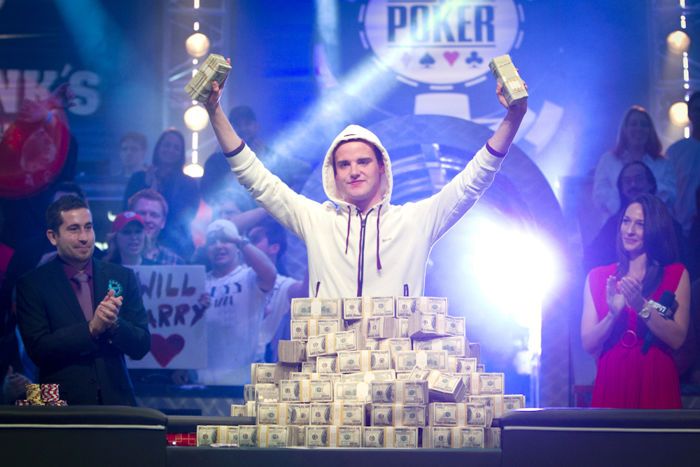 WSOP Through the Lens: The November Nine and a New Champion 136