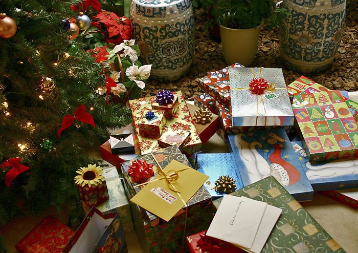 What to Buy For the Poker Player Who Has Everything: 2011 Holiday Gift Guide 101