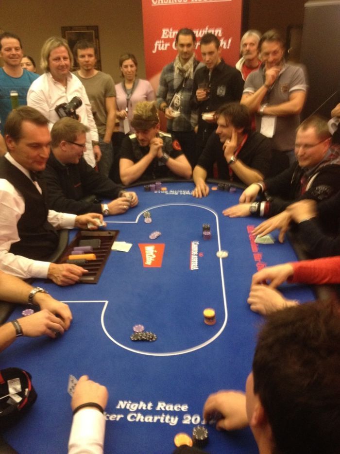 Poker Charity Event mit den Skistars in Schladming - ein Blog von David Packer 102