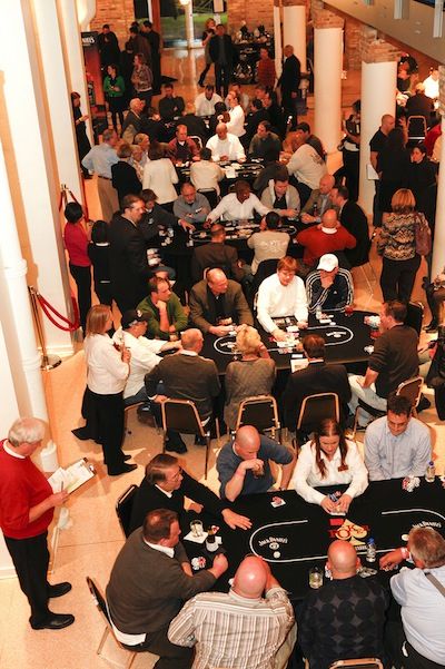 One Step Programs to Host Chicago Charity Poker Championship 101