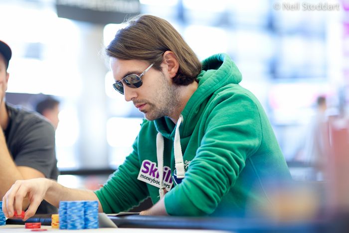 PokerStars.com EPT Campione: De Visscher aan de finaletafel, Soulier chipleader 102