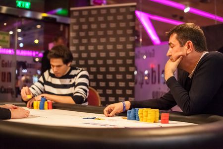 Mecs je dominirao ranim razmenama u heads-up meču