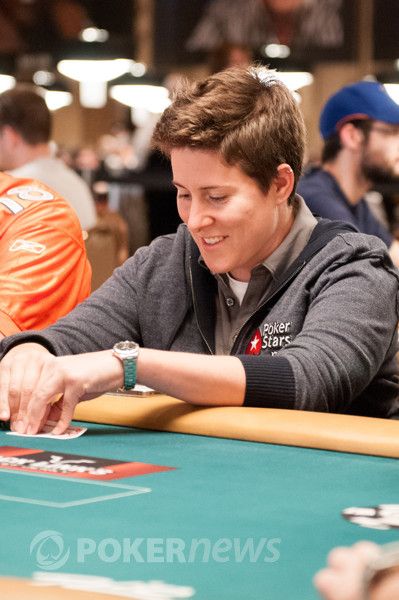 All Mucked Up: 2012 World Series of Poker Day 6 Live Blog 103