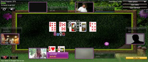 888Poker kambario inovacija - „Pokercam“ stalai