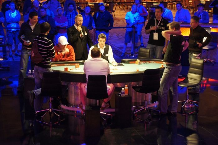 All Mucked Up: 2012 World Series of Poker Day 14 Live Blog 114