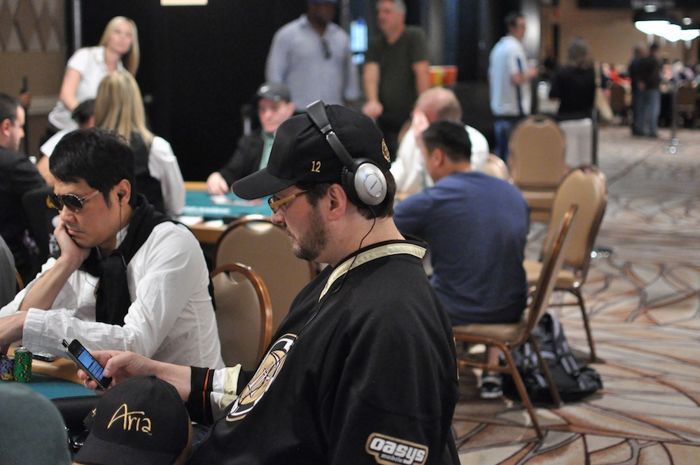 All Mucked Up: 2012 World Series of Poker Day 16 Live Blog 107