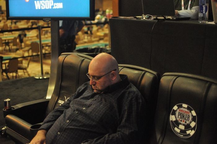 All Mucked Up: 2012 World Series of Poker Day 19 Live Blog 120