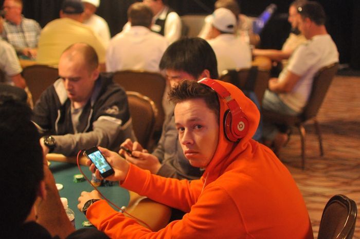 All Mucked Up: 2012 World Series of Poker Day 24 Live Blog 107