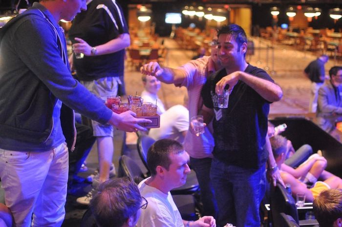 All Mucked Up: 2012 World Series of Poker Day 25 Live Blog 113