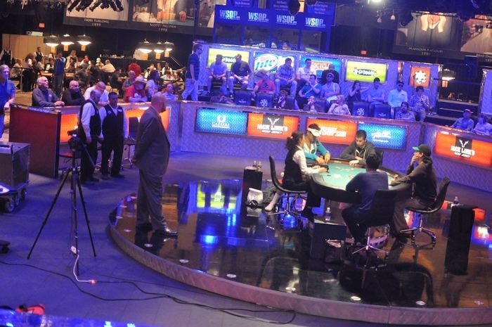 All Mucked Up: 2012 World Series of Poker Day 25 Live Blog 122