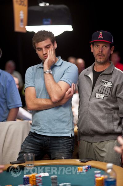 Controversial Poker Hand Highlights Day 2 of ,000 Poker Players Championship 105